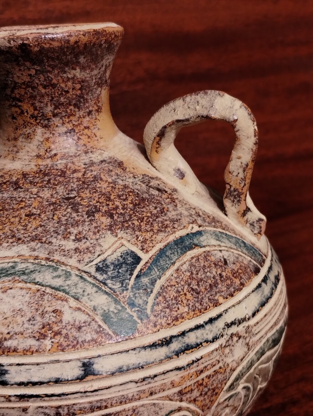 Ceramic Vase with Geometric Patterns - Picture 7 of 15